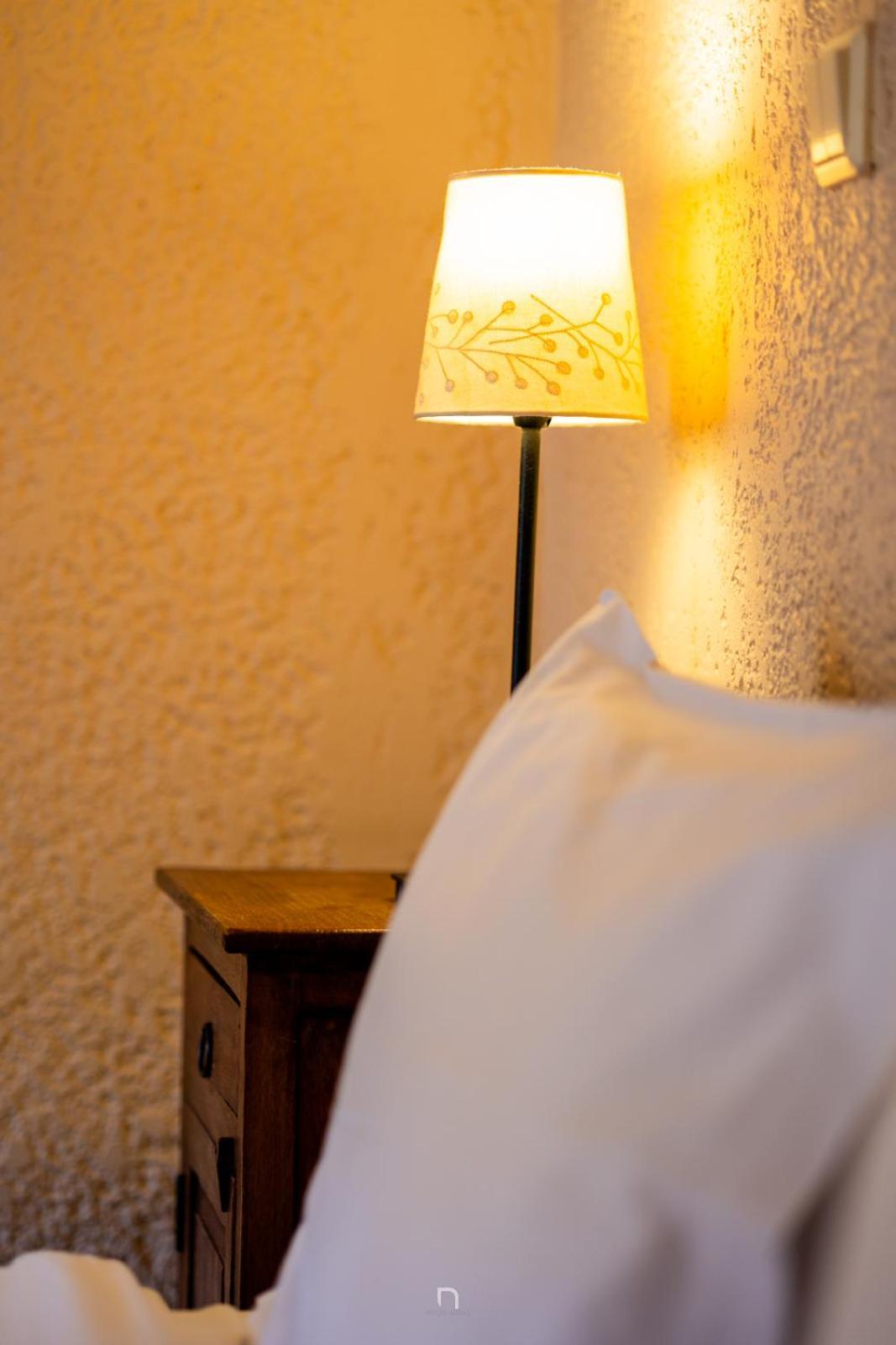 Fanaras Hotel カラブリタ エクステリア 写真
