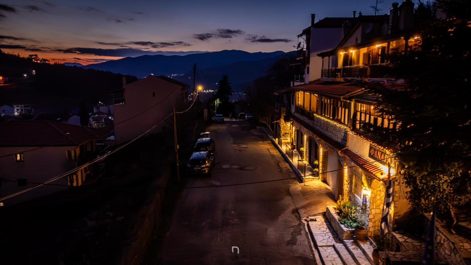Fanaras Hotel カラブリタ エクステリア 写真